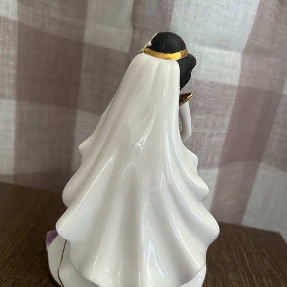 Bride Jasmine Disney 2004 Bradford Editions Collectible - Picture 2 of 3